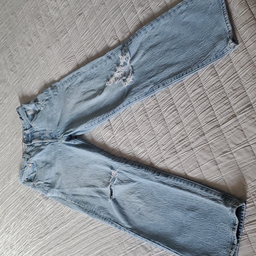 Levi's Women’s Ribcage Ankle Jeans